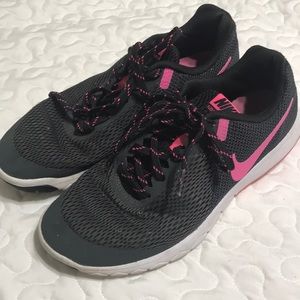 NIKE flex experience rn 5, graphite gray, size 8.5